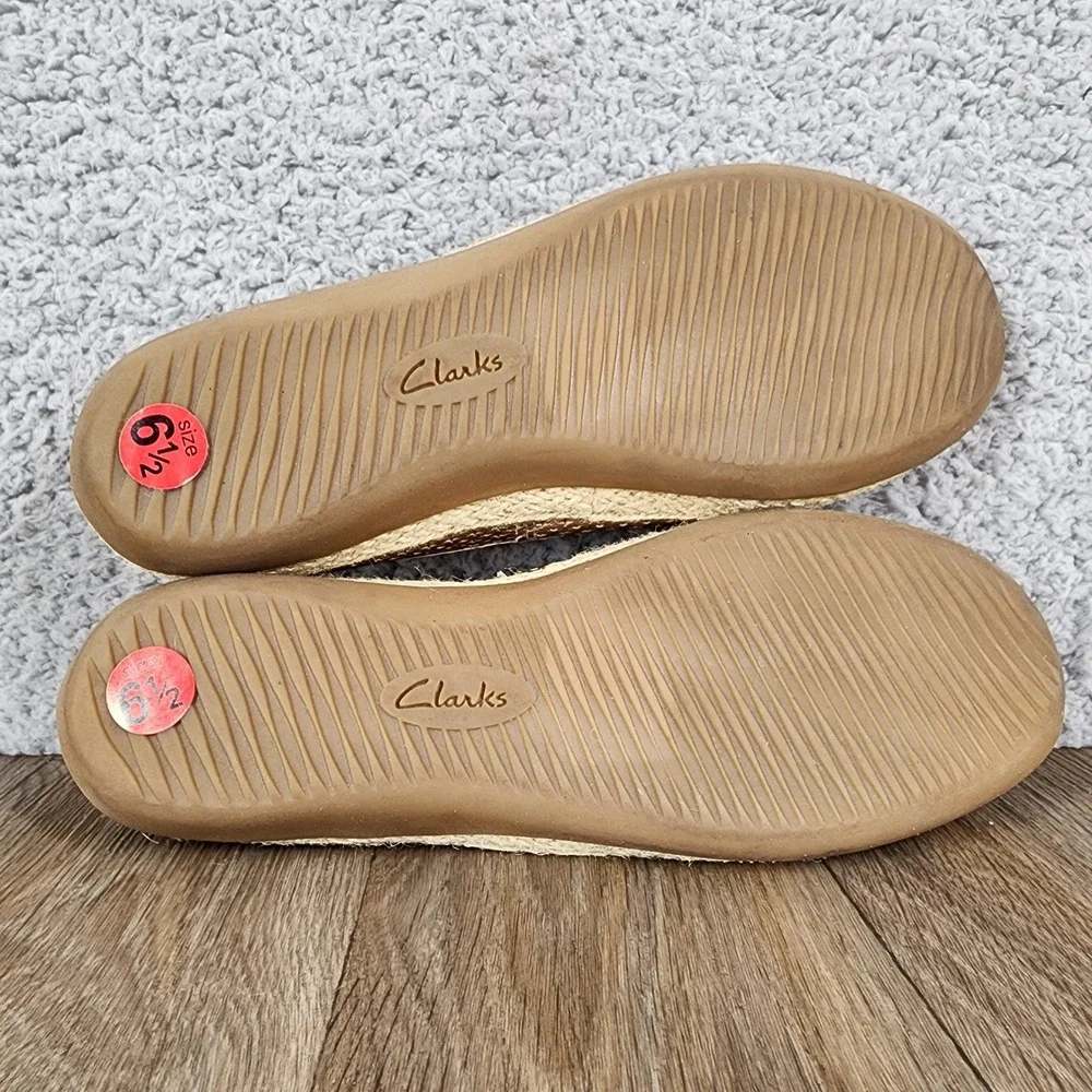 Clarks Collection Rose Gold‎ Perforated Espadrille Flats Women Size 6.5